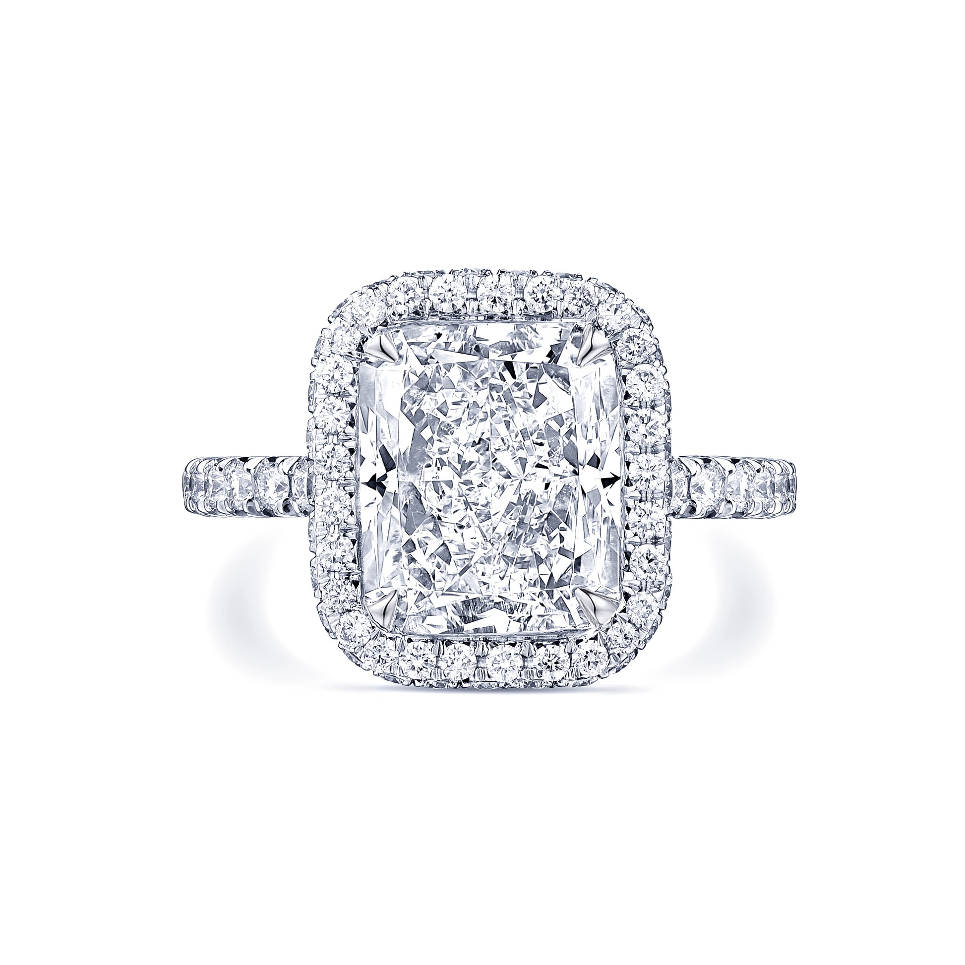 Foscari Solitaire Engagement Ring 