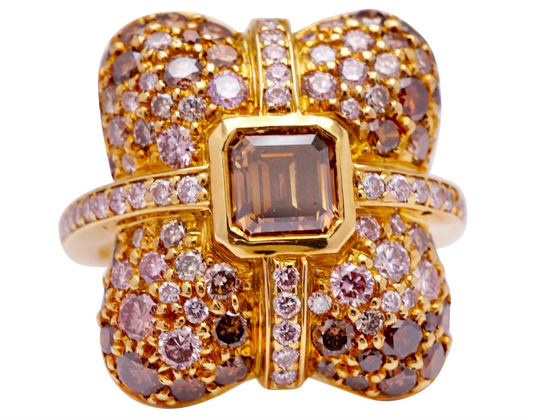 "Great Lawn" Fancy Colored Diamond Simon Ardem New York Fall Collection Ring